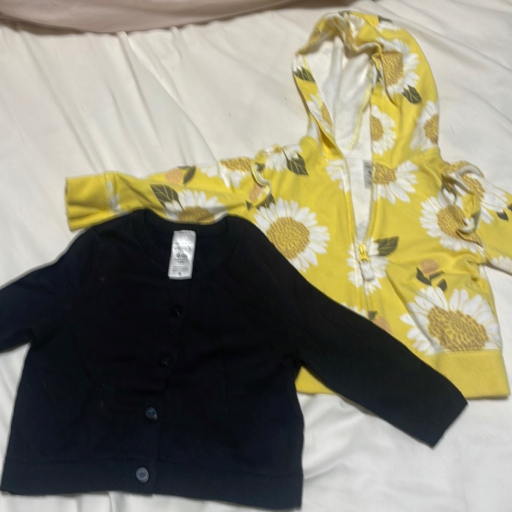 Black sweater & Flower Sweatshirt